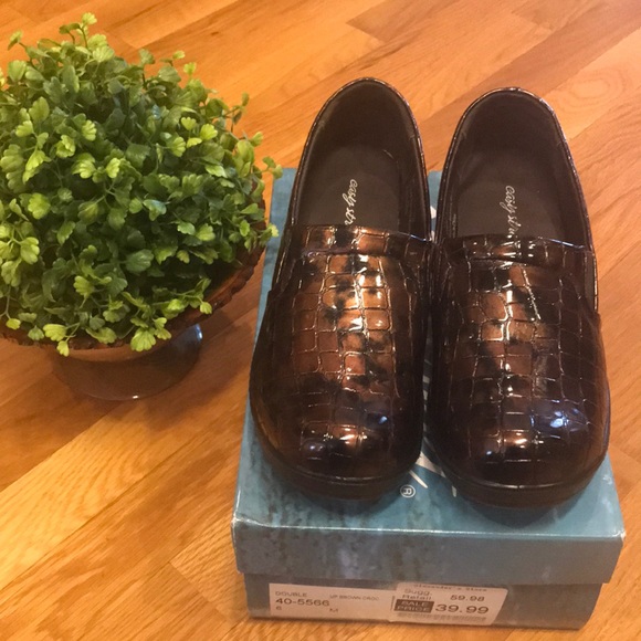 Easy Street Super Flex Brown Croc 8 M - Picture 2 of 8